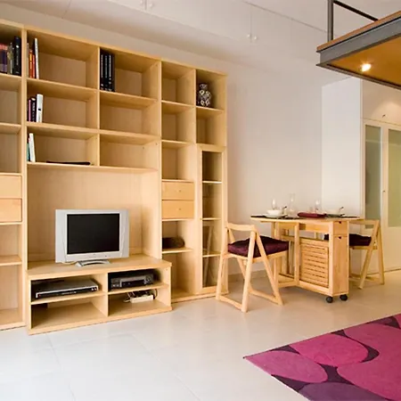 Apartamento Reina Amalia Barcelona