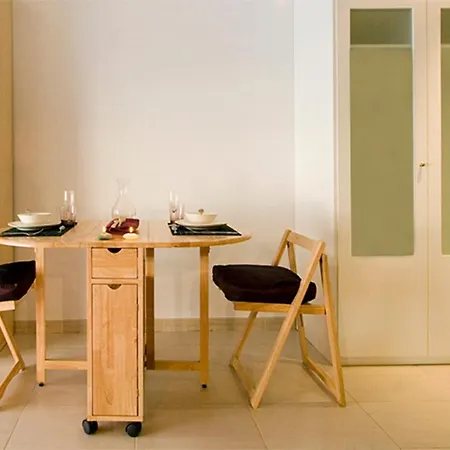 Apartamento Reina Amalia Barcelona